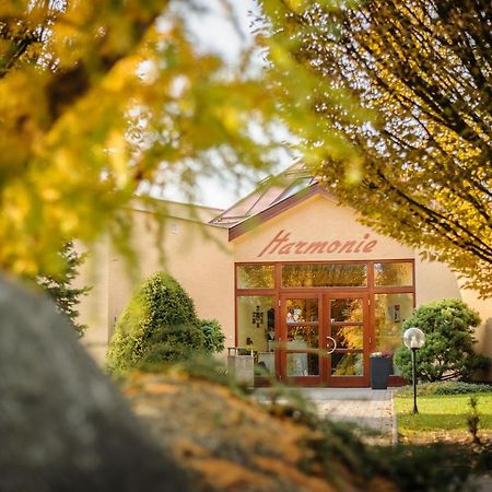 Hotel Harmonie Zastávka Exterior foto